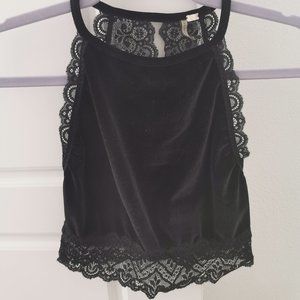 2 Intimissimi items (top and dress)